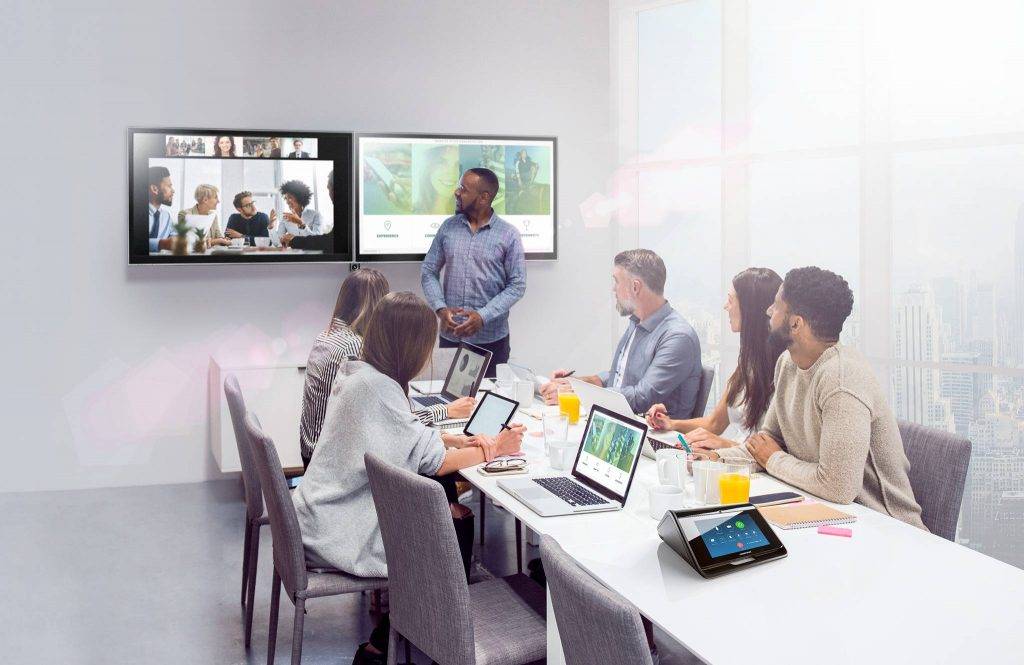 The advantages of using a videoconference software provider – an overview